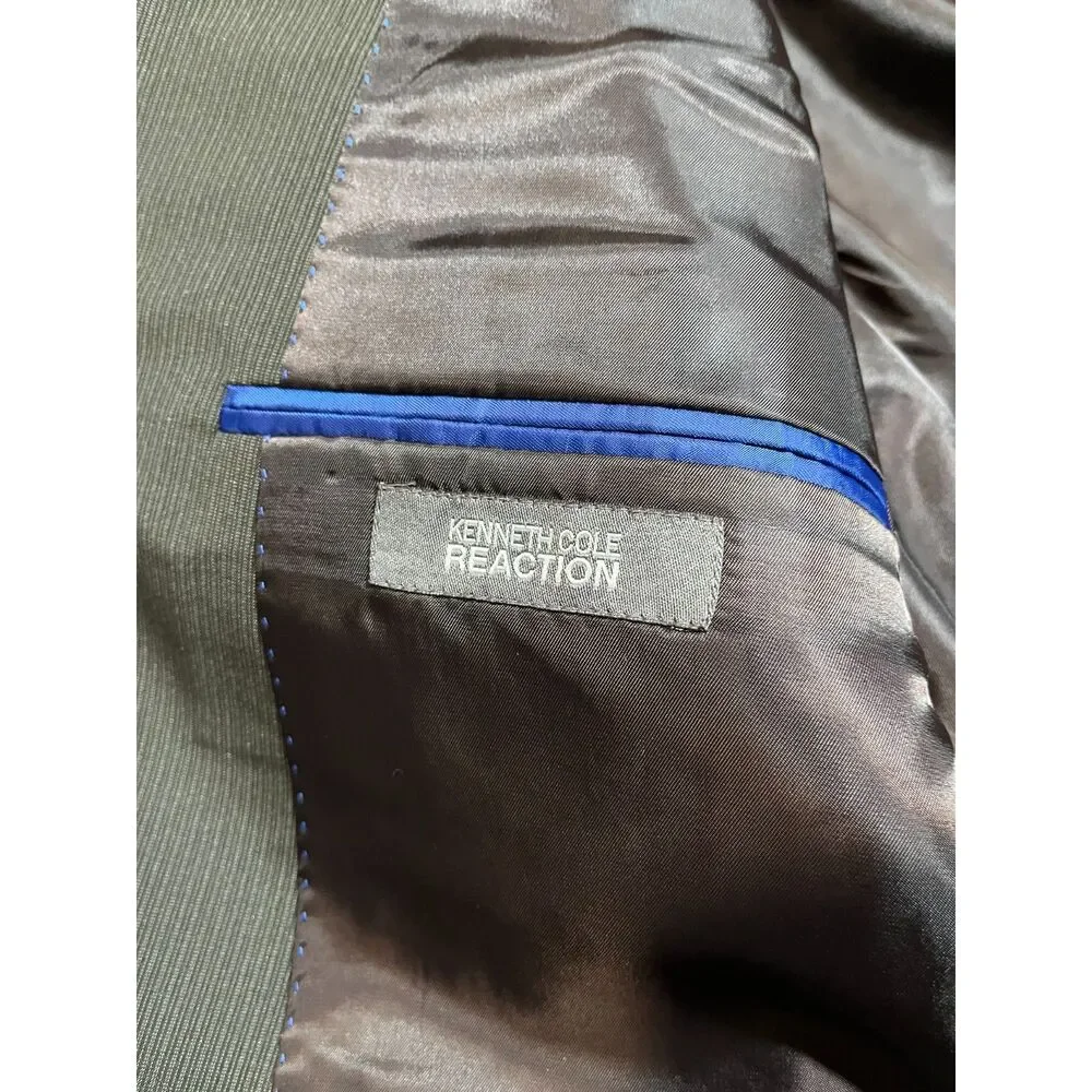 Kenneth Cole Reaction Suit 42S W35 Brown Pinstripe LR5502 20-312051 Slim NWT